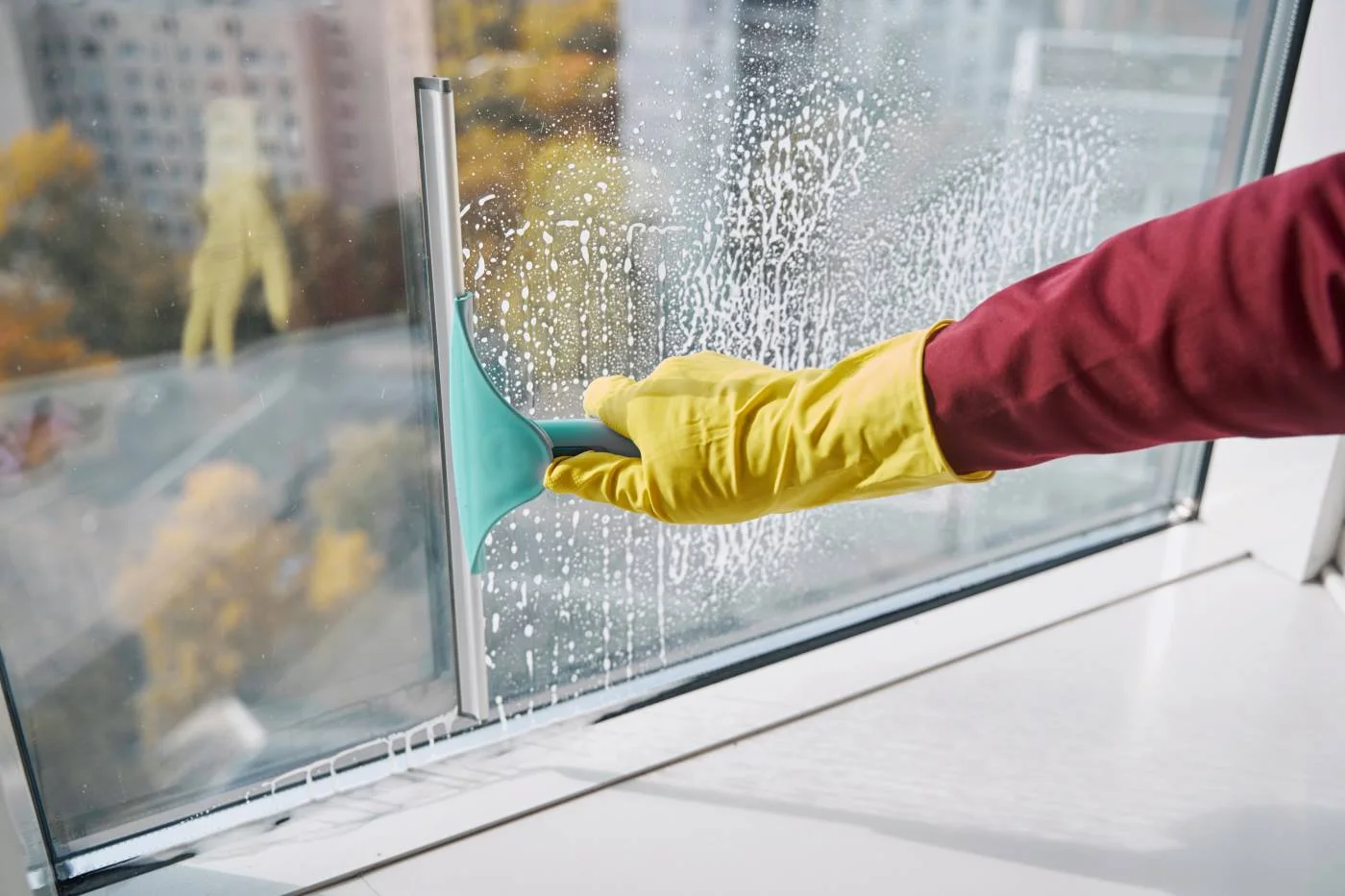 Streifenfreie Fensterreinigung